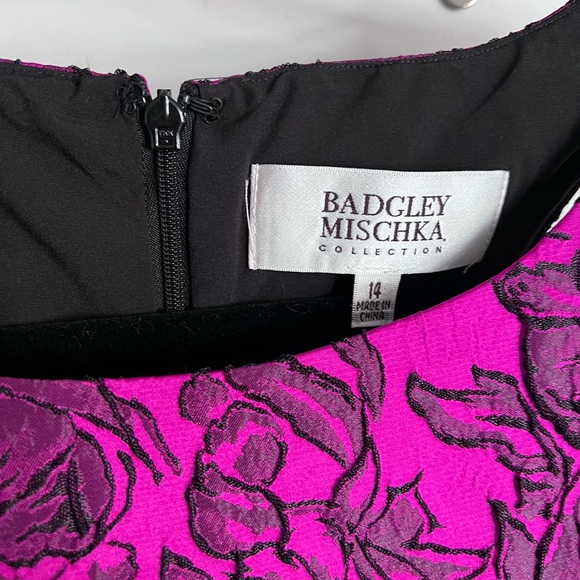 Badgley Mischka Magenta and Black Cocktail Dress - New with tags - Picture 2 of 11